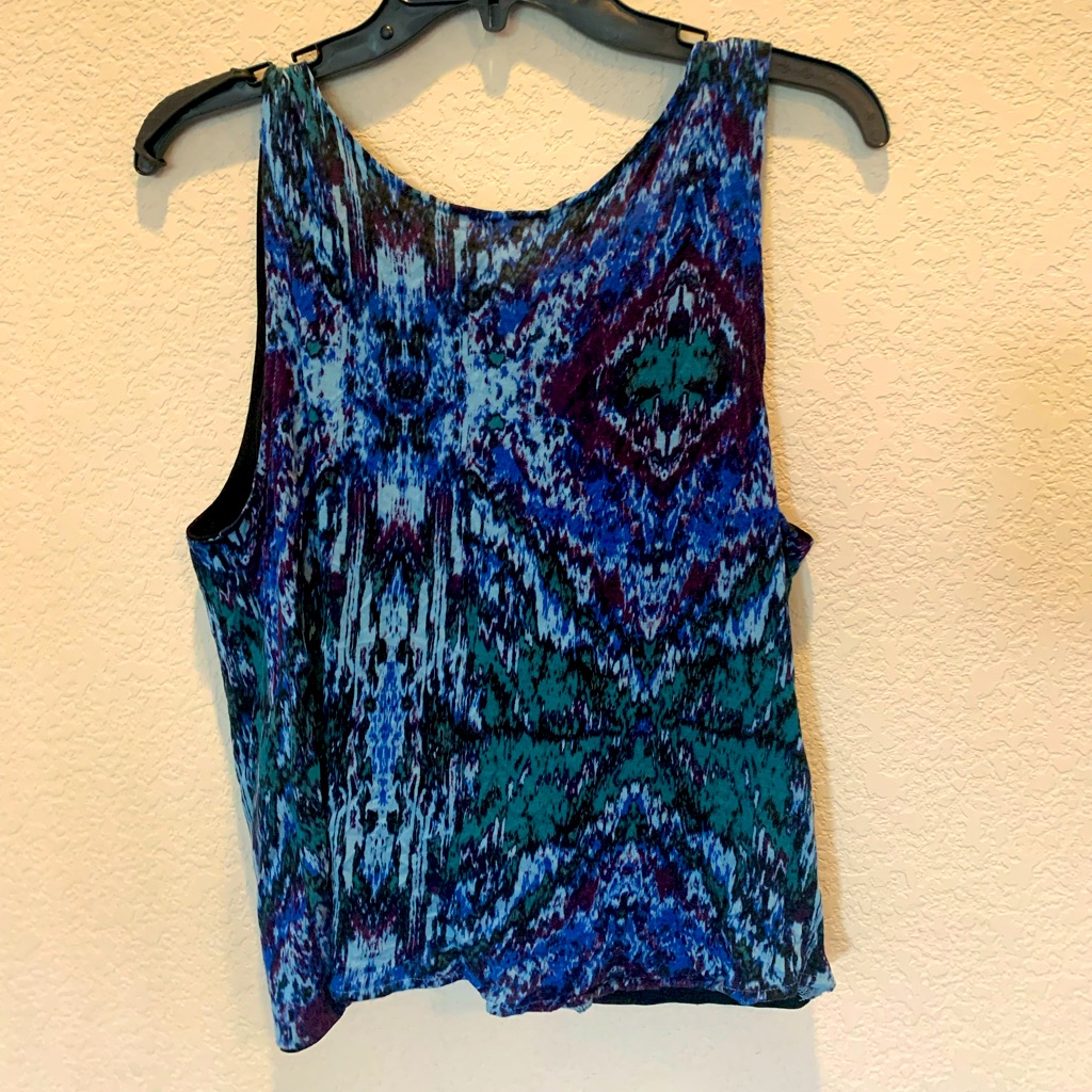 Backless Print Top